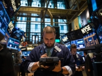 Badass Power over Ethernet Enables Digital Signage 6 NYSE gets a Massive Boost of Data at their Center!