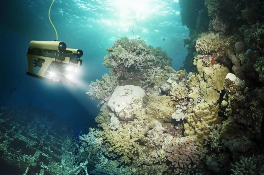 Mini ROV Tech Overview for Offshore Magazine 5 Enable-IT ROV Exploring a shipwreck