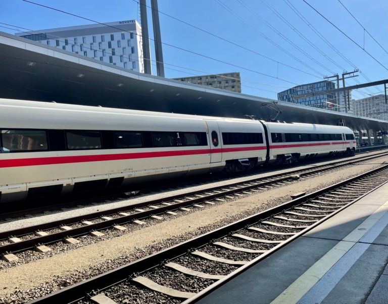 Train Communications Ethernet Networking for Railway cars