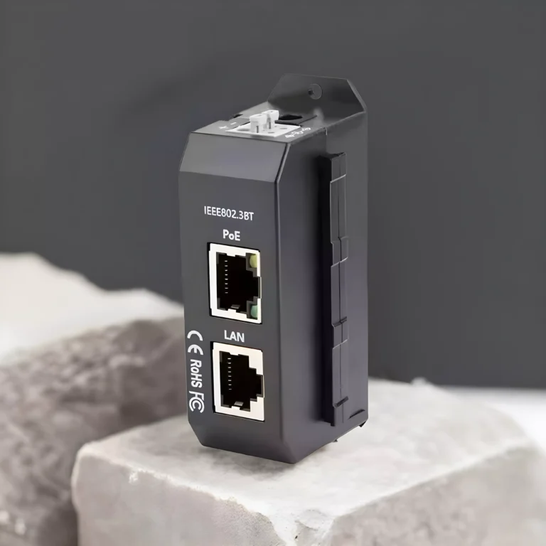 395 Gigabit PoE Injector