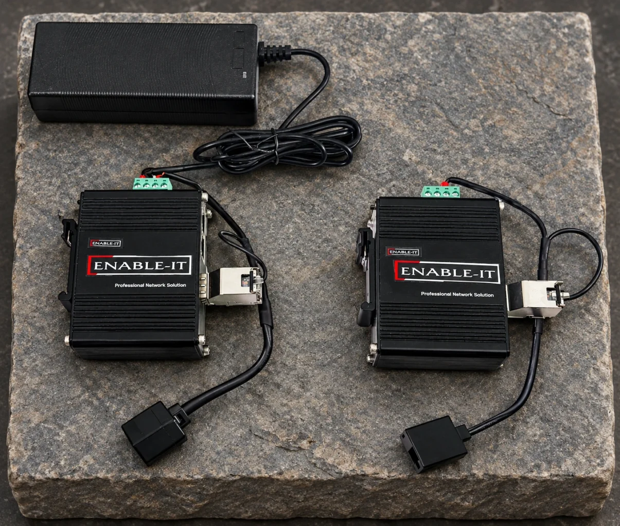 865XS PRO PoE Extender Kit